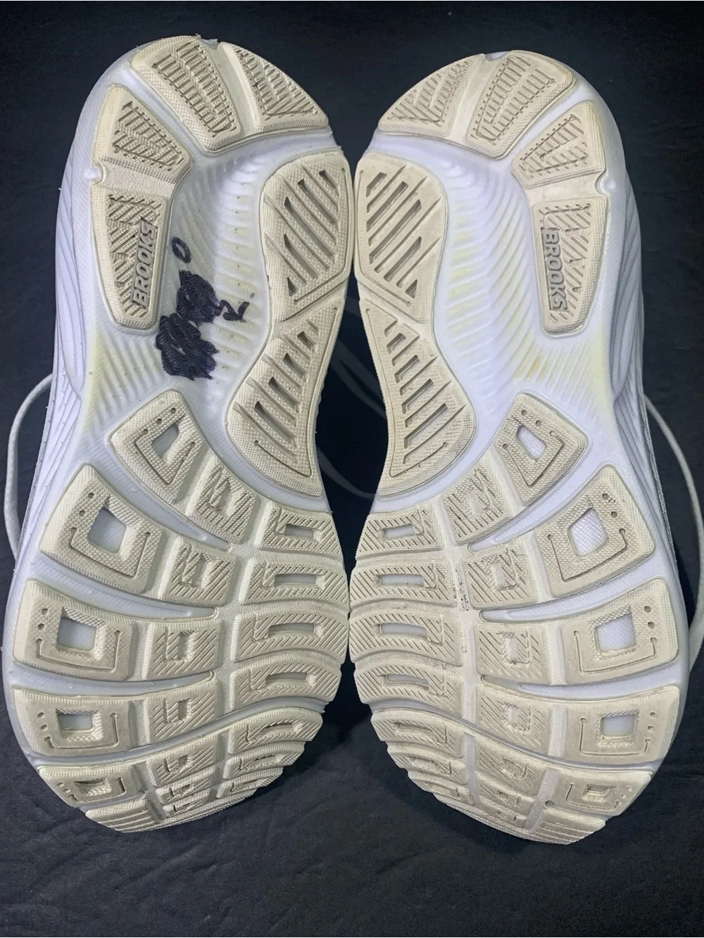 Brooks Ghost 17 Women’s White Running Walking Sneakers Shoe Size- 7 - Picture 10 of 11